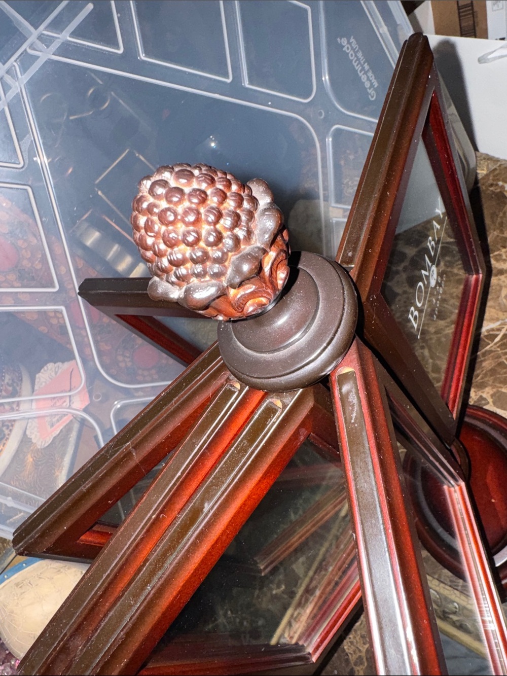 Bombay Dark Mahogany Rotating Photo Frame Tower/4-6 photo Vintage